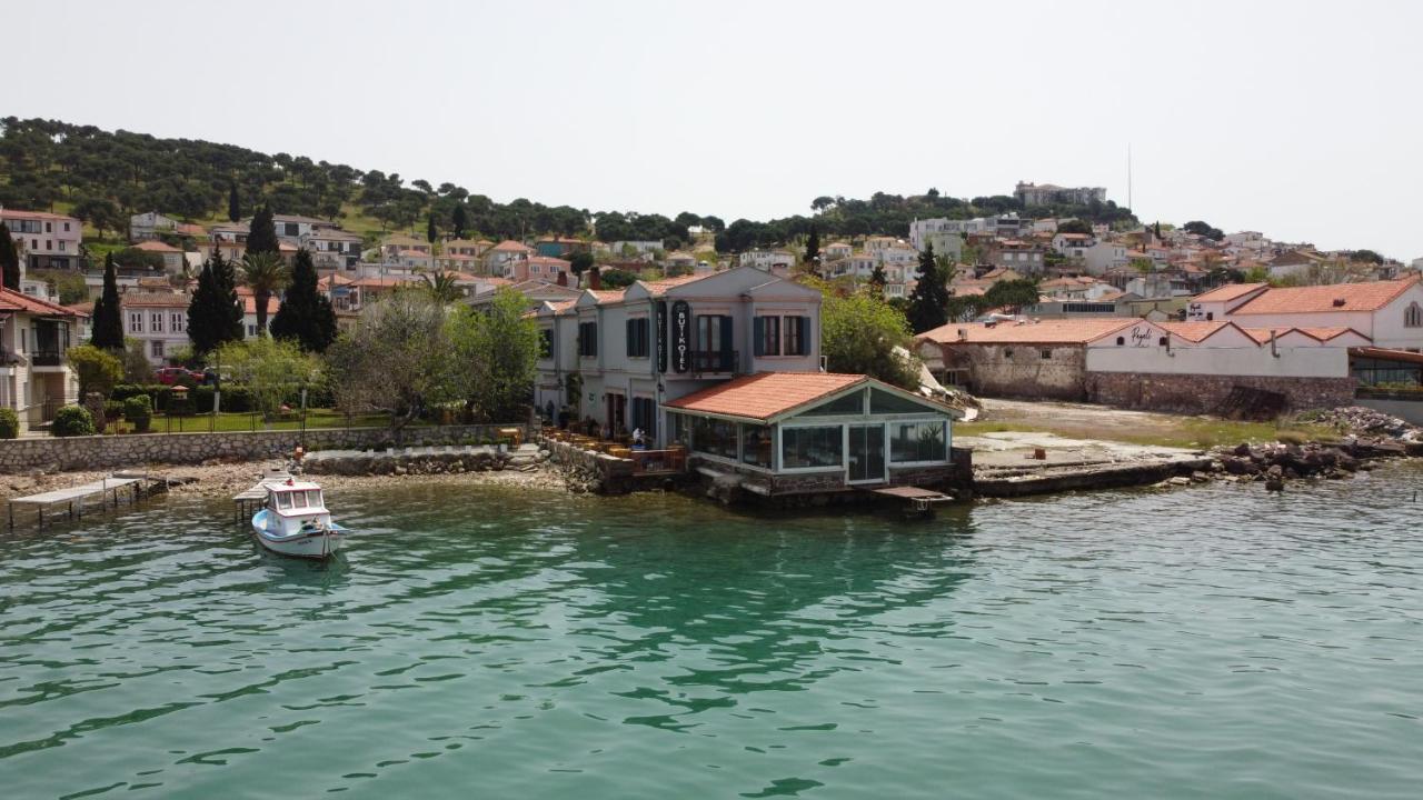 Ferahi Evler 3* Ayvalik