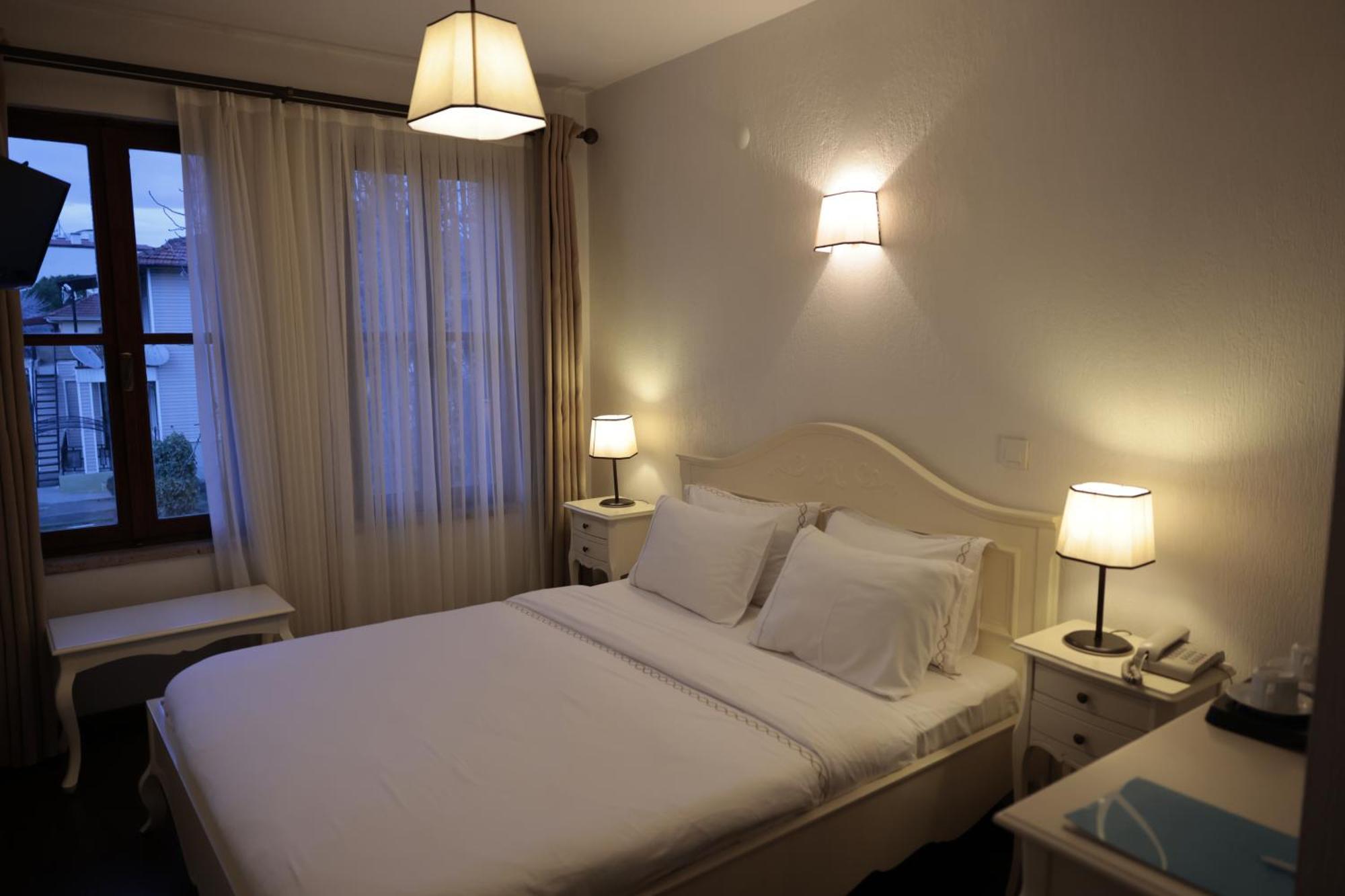 Ferahi Evler Hotel Ayvalik